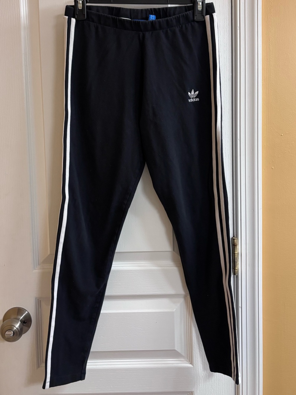 Adidas leggings